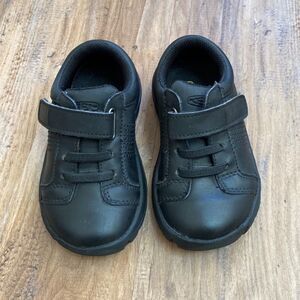 Keen Black Oxford Austin Slip On Velcro Shoes